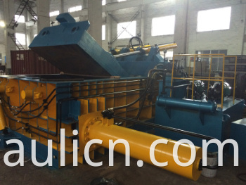 Y81f-250 ဟိုက်ဒရောလစ်အပိုင်းအစသတ္တုသံ Shavings Baler (စက်ရုံ)